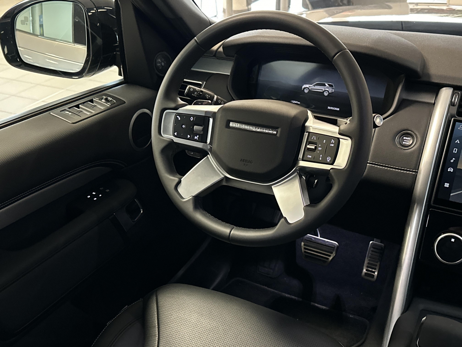 Land Rover Discovery 3.0 D250 Dynamic SE