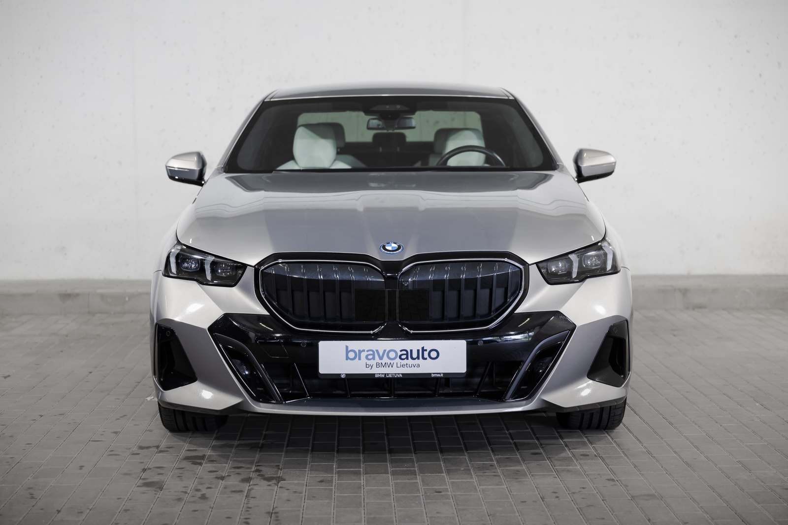 BMW 550 e xDrive