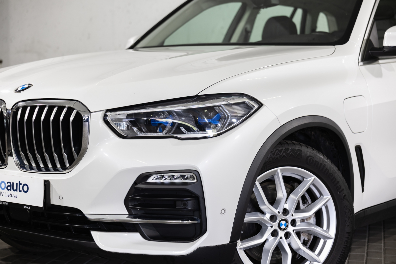 BMW X5 WBATA610509C25599