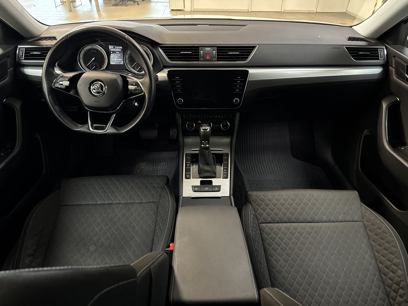 Skoda Superb HB 4x4