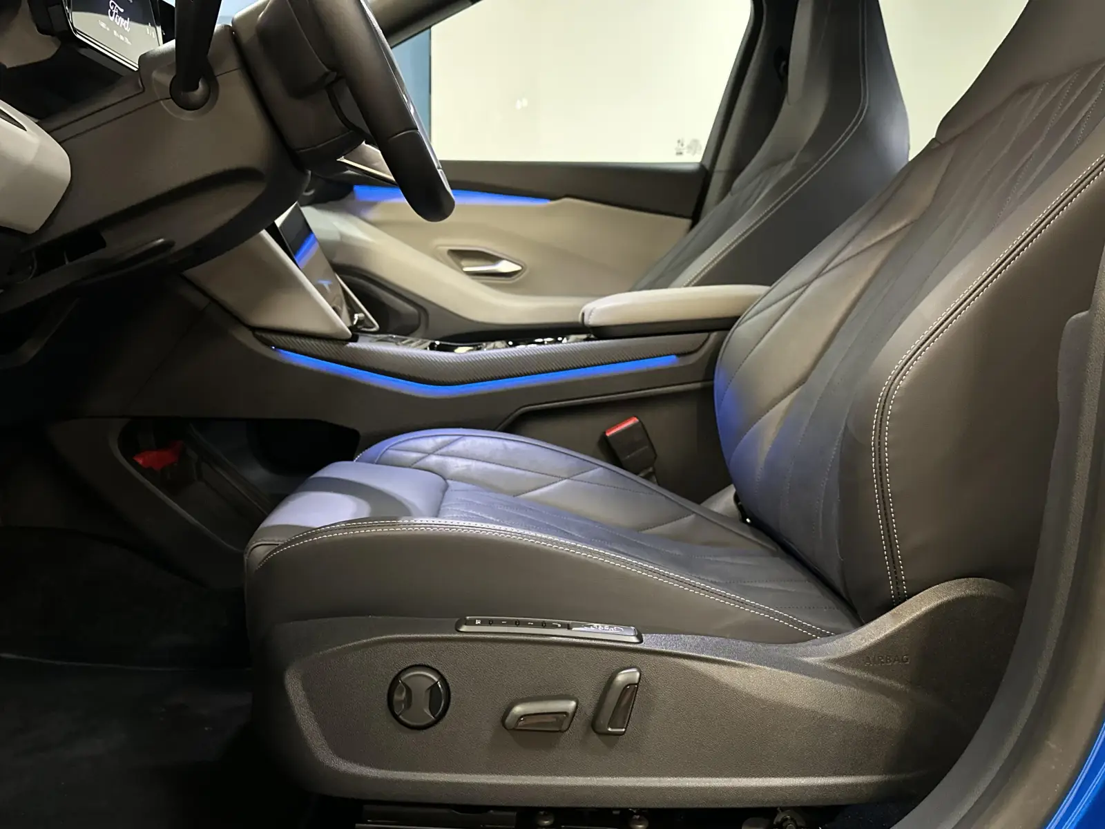 Ford Capri Premium EXTENDED RANGE