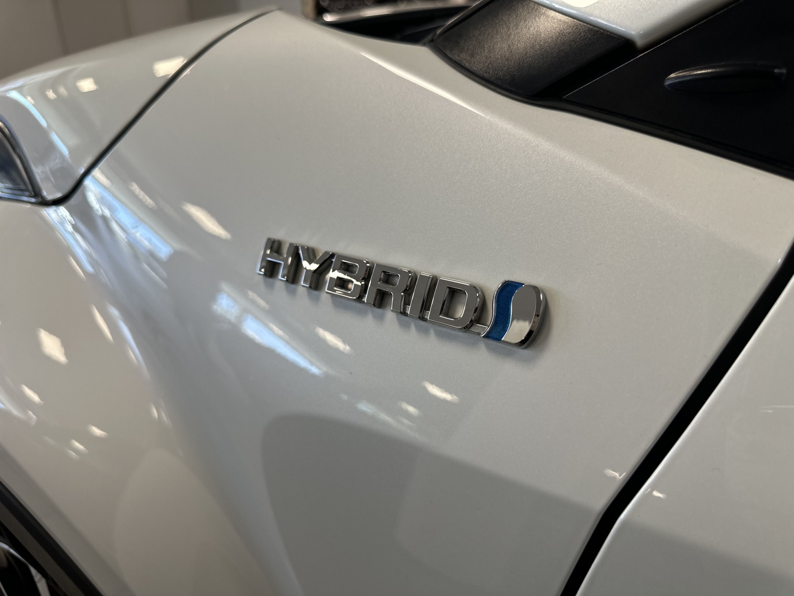Toyota C-HR Hybrid