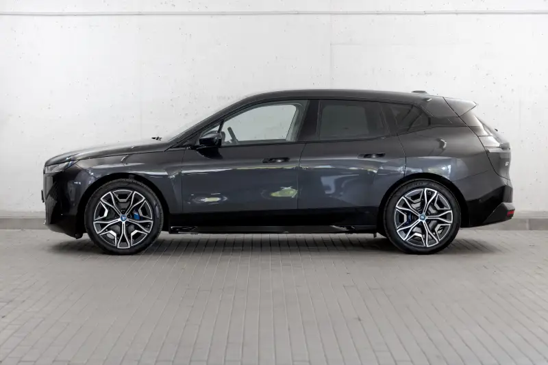 BMW iX xDrive40