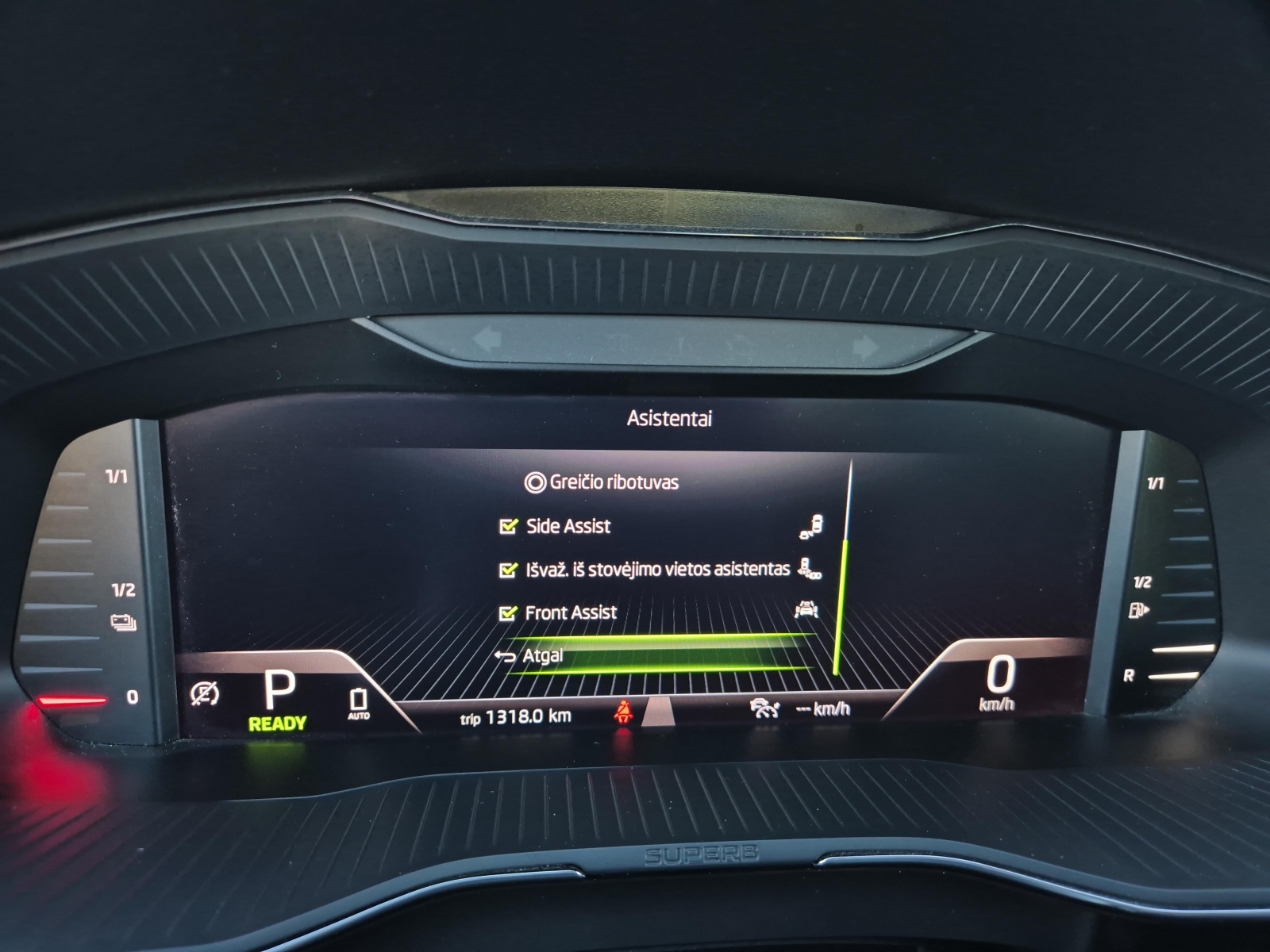 Skoda Superb Laurin & Klement PHEV