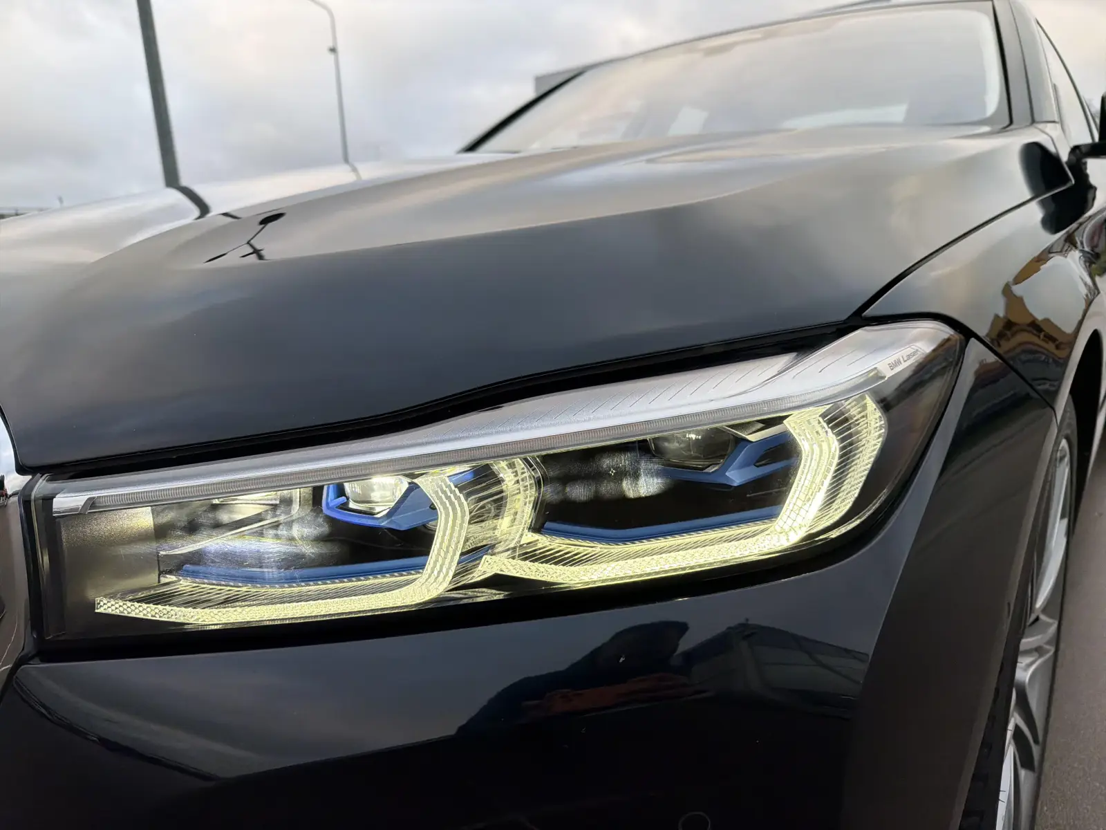 BMW 750 XDrive Individual