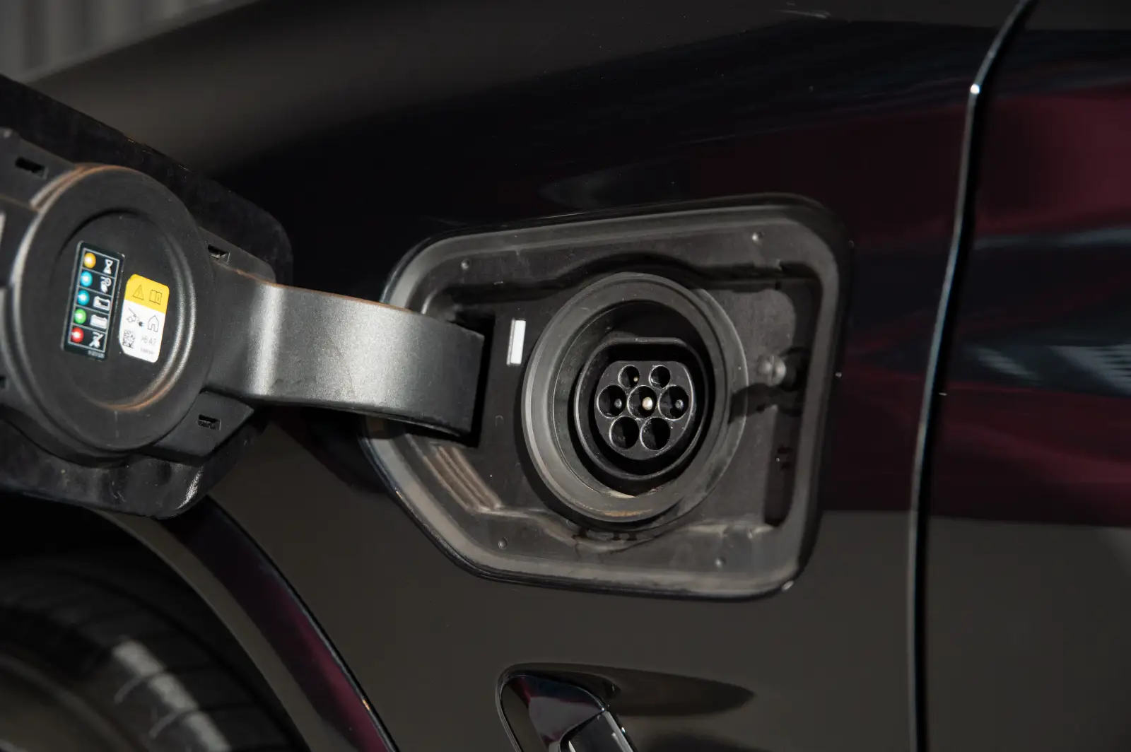 b91285dbf48592c7889ace7064d0d2576ab13af990371.jpg