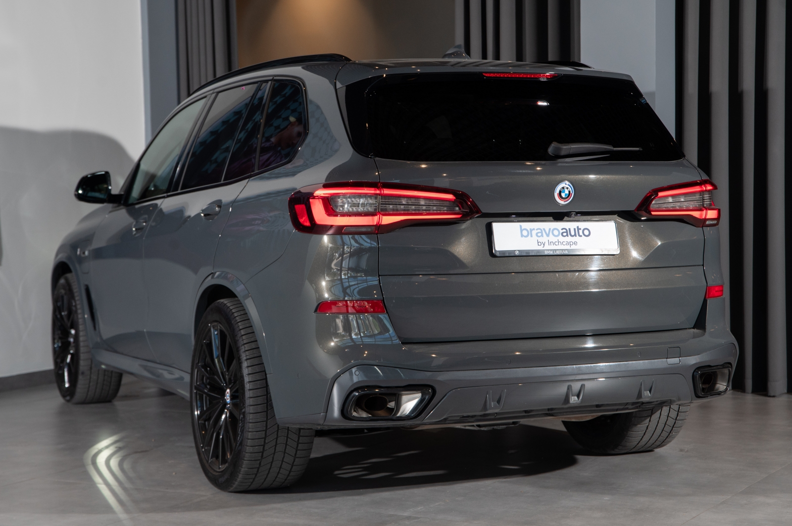 BMW X5 xDrive45e