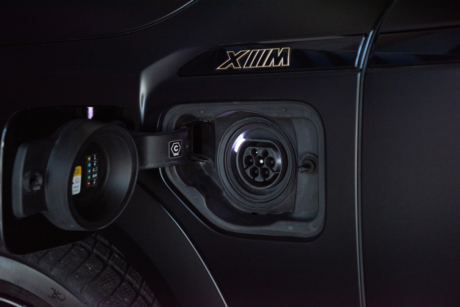 BMW XM