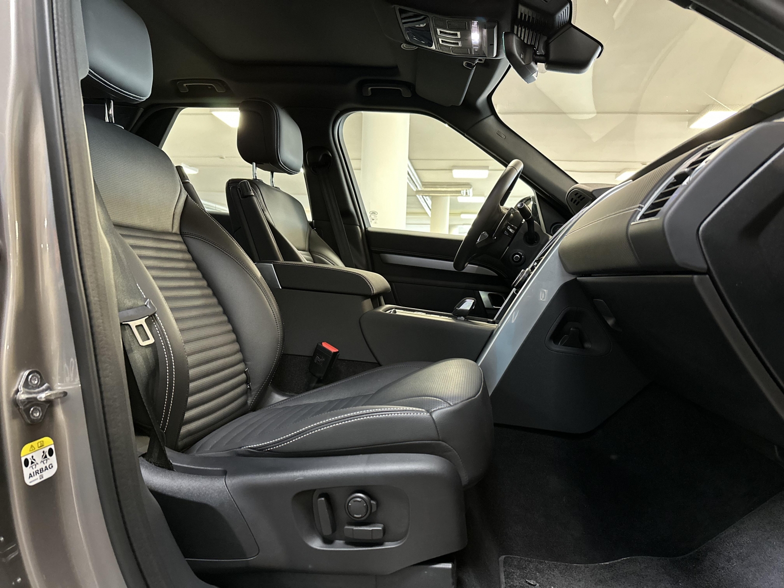 Land Rover Discovery 3.0 D250 Dynamic SE