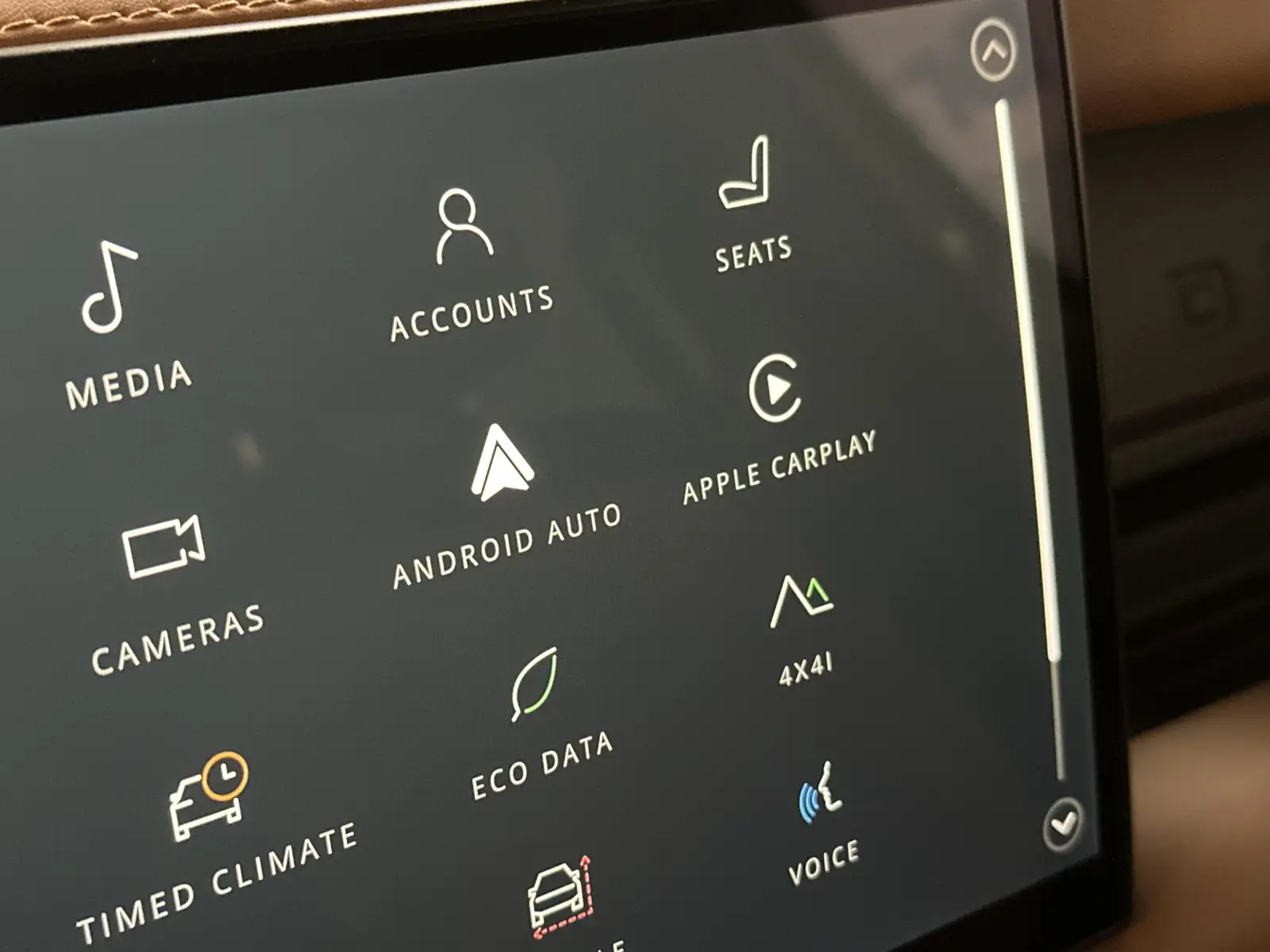 Land Rover Defender HSE R-Dynamic D250