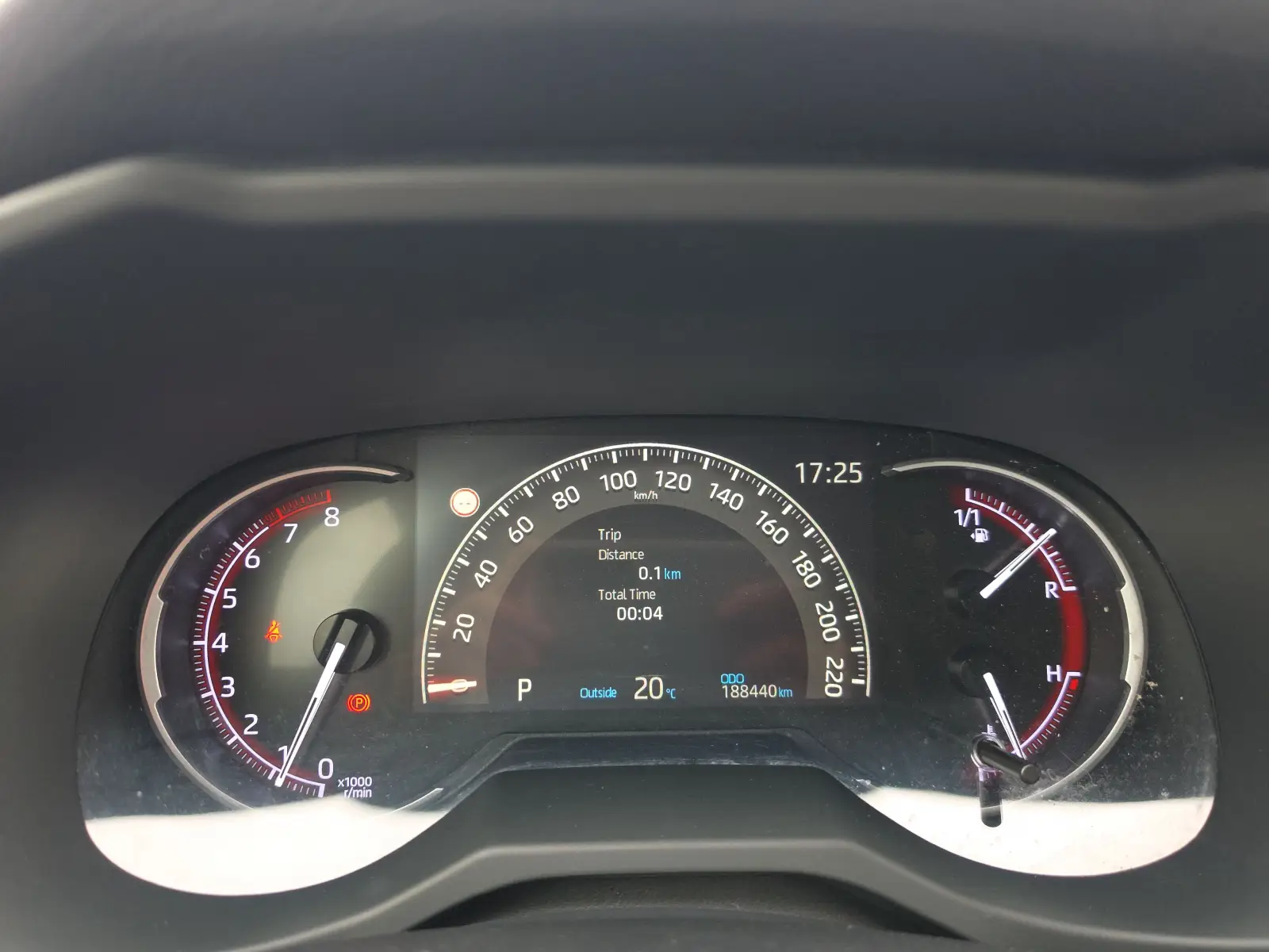 735f5d23ef126677b661057e8503f50d6a22e2458c589.jpg