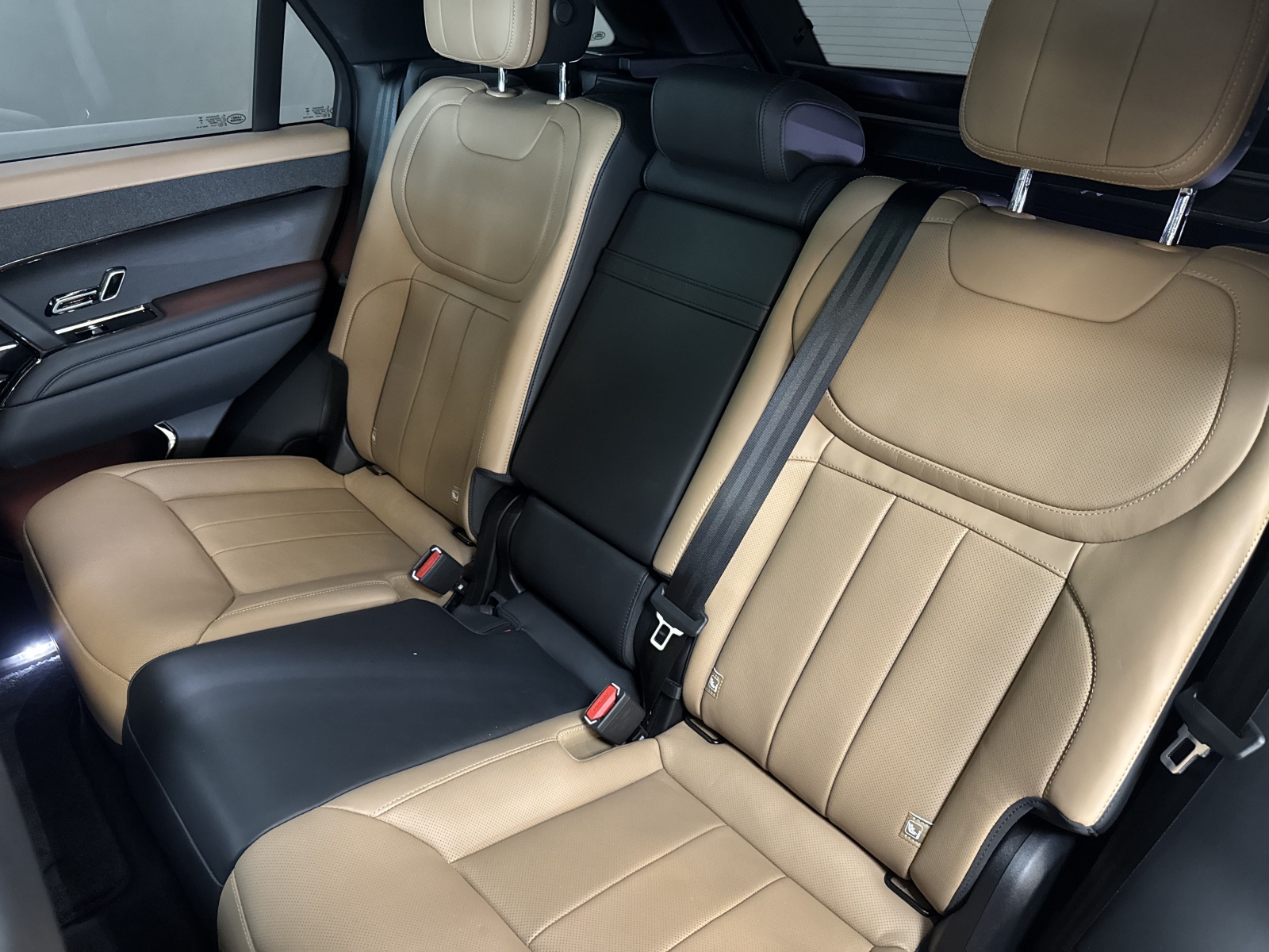 Land Rover Range Rover Sport D300 Dynamic HSE