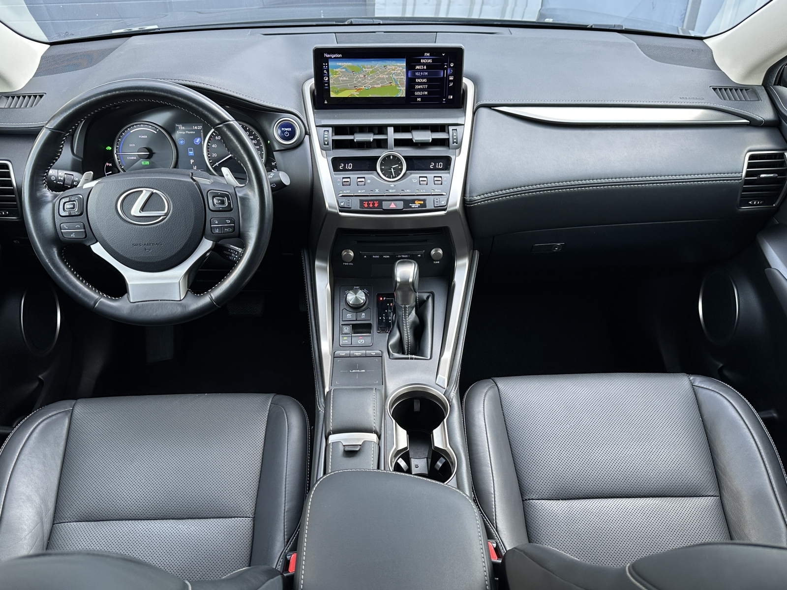 Lexus NX 300h Hybrid AWD