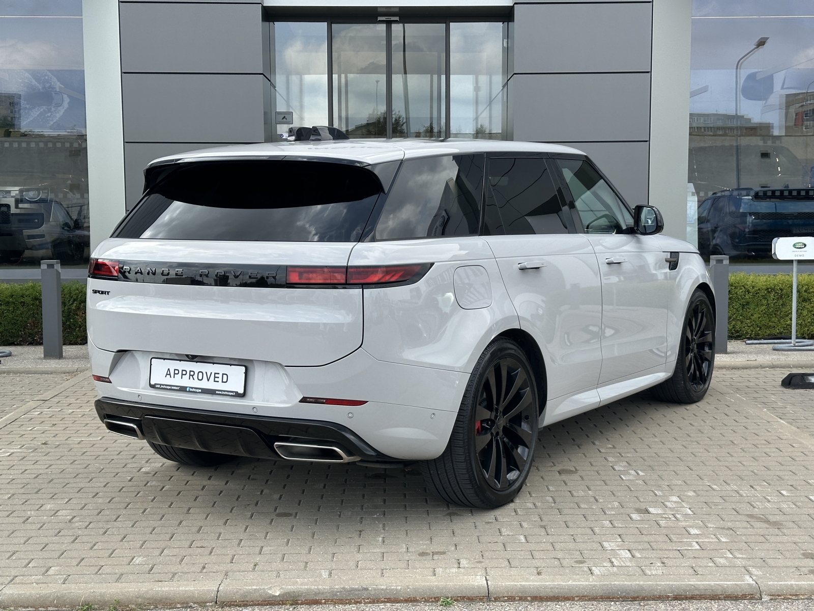 Land Rover Range Rover Sport PHEV DYNAMIC HSE