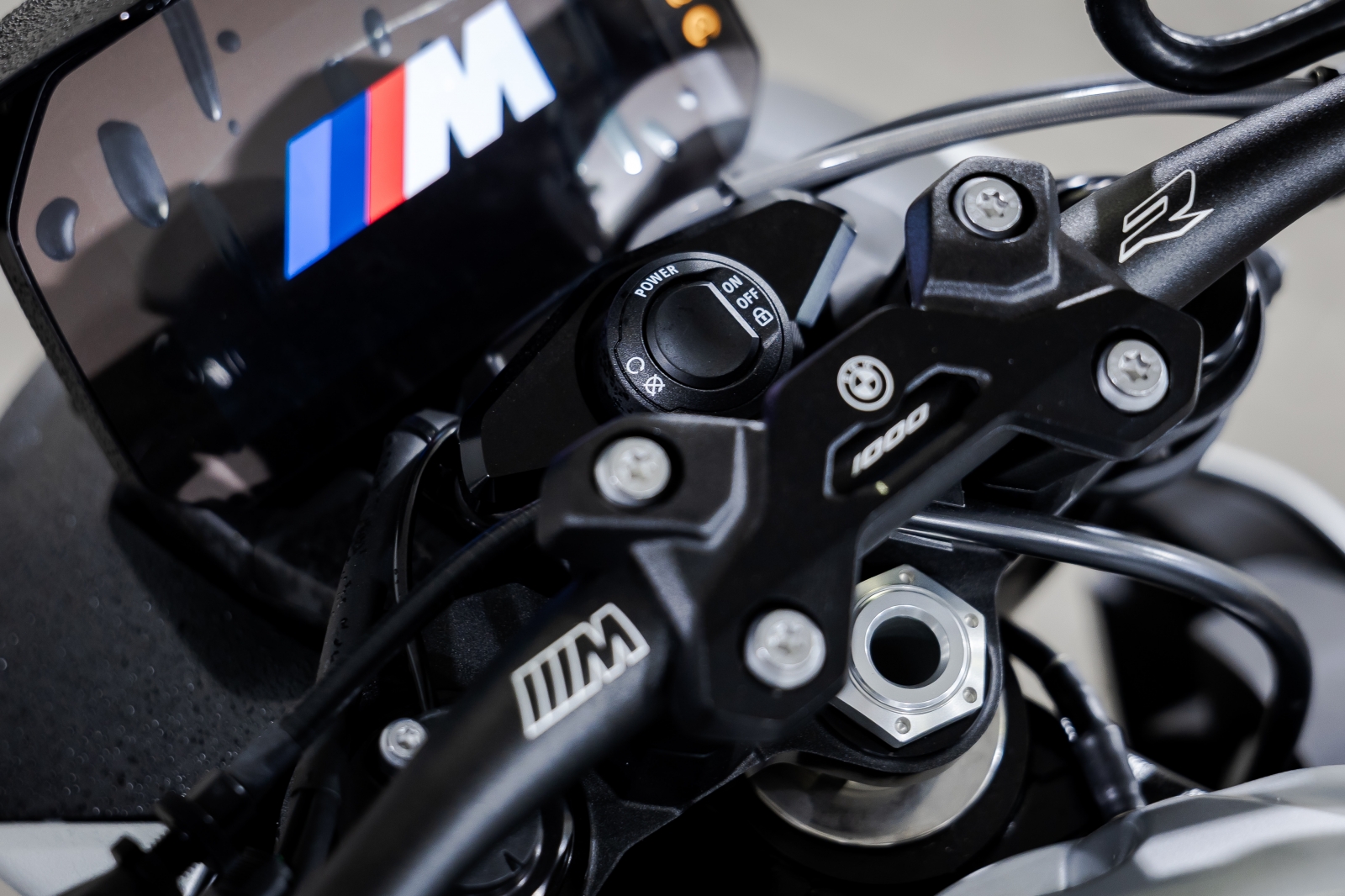 BMW (moto) M 1000 R