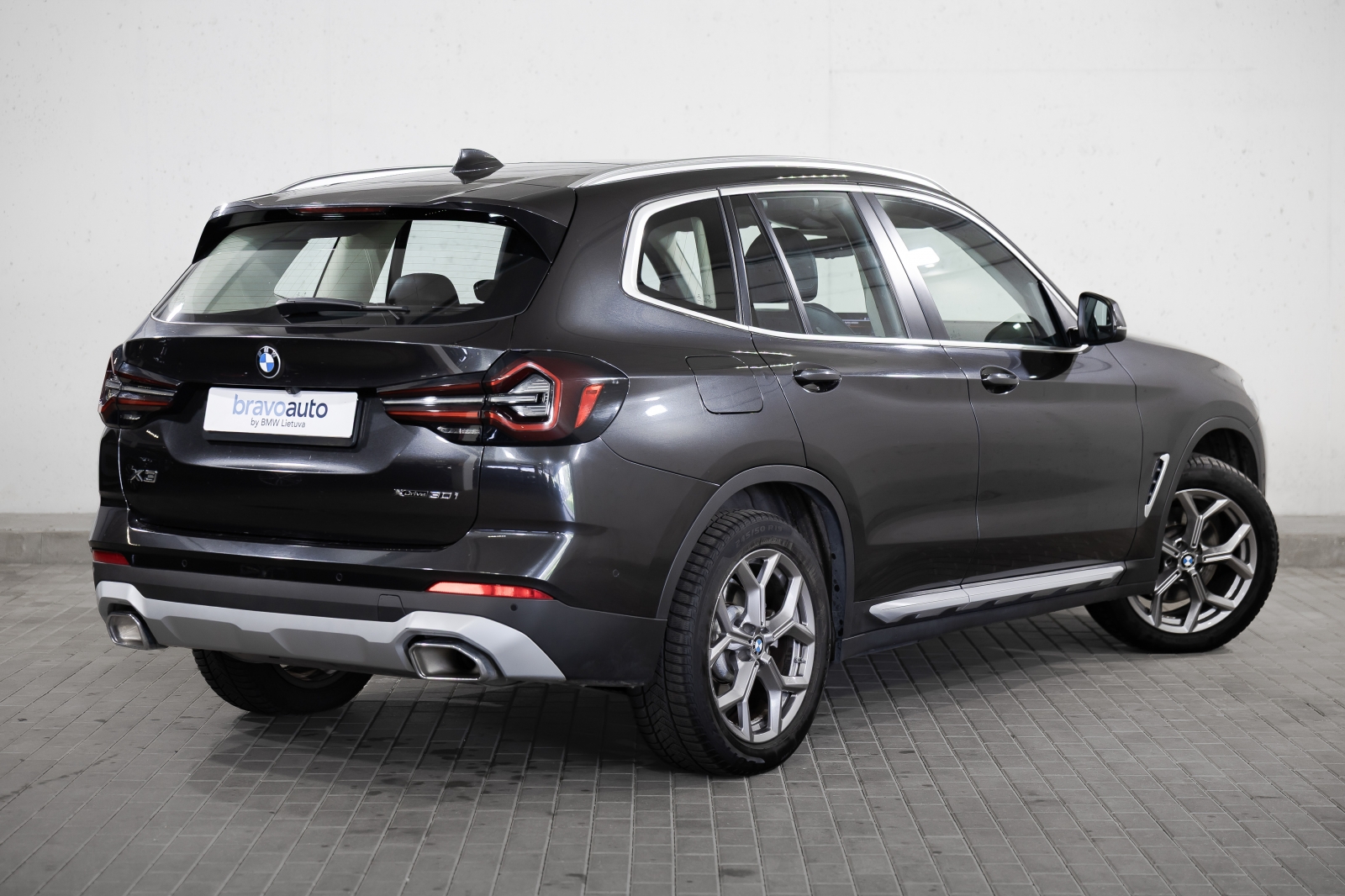 BMW X3 xDrive30i