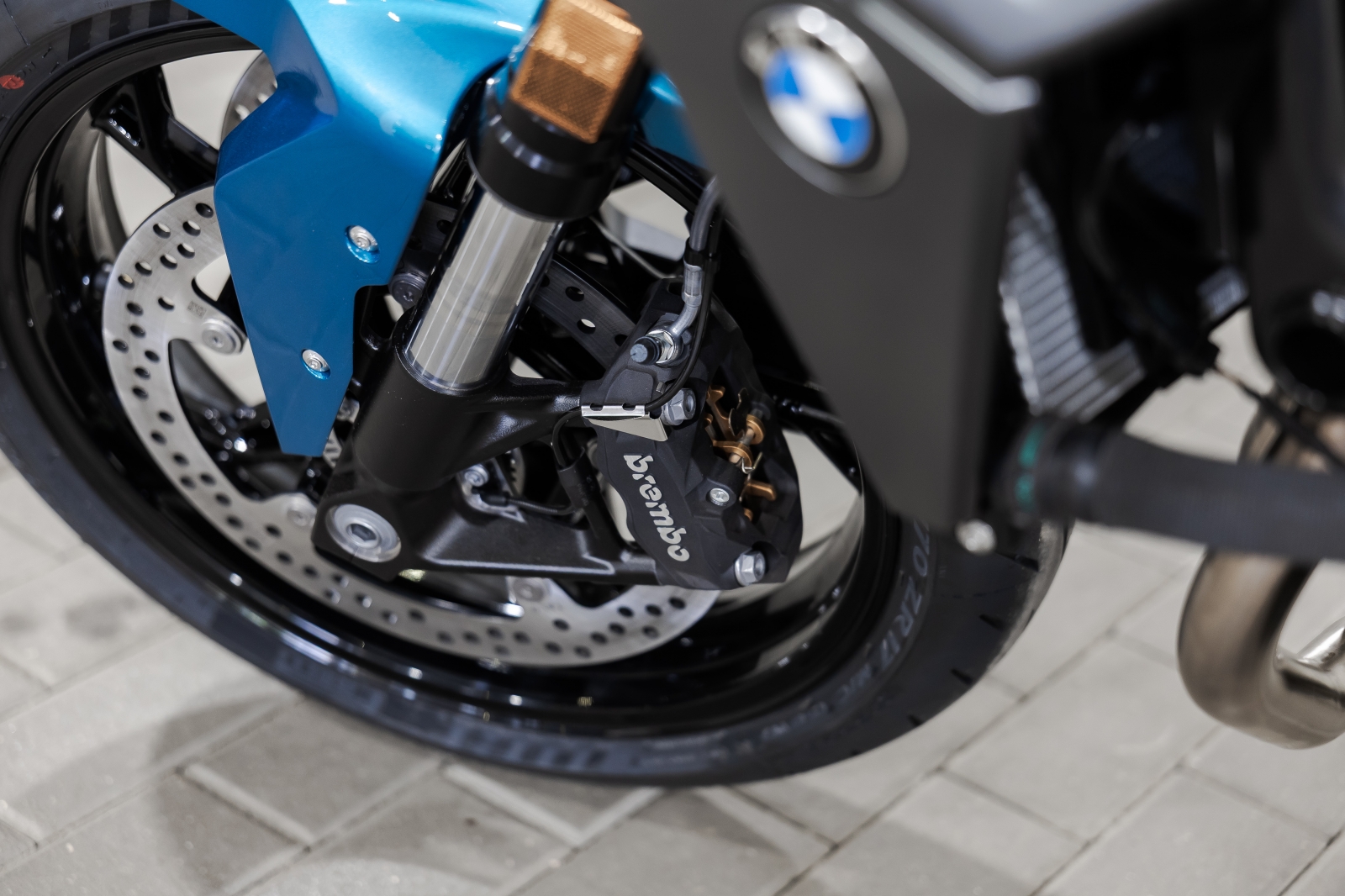 BMW (moto) F 900 R