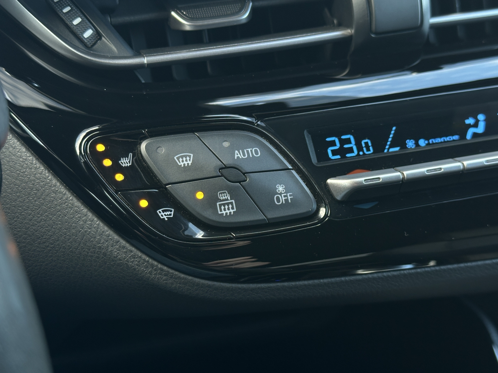 Toyota C-HR Hybrid