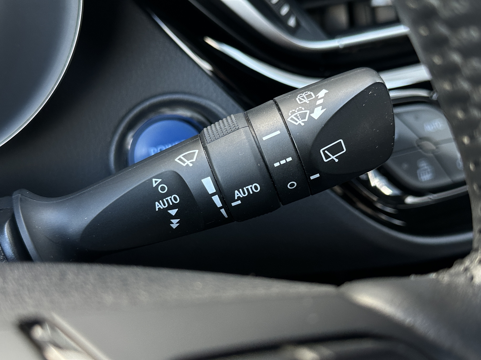 Toyota C-HR Hybrid