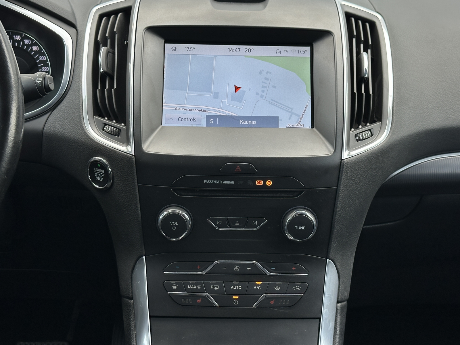 Ford Galaxy Titanium