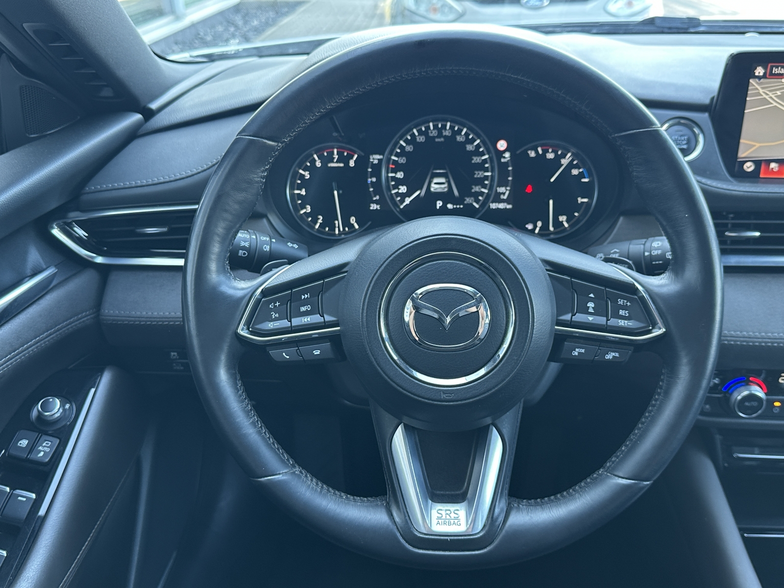 Mazda 6 Signature