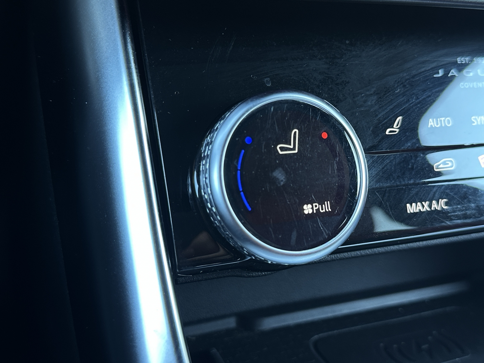 Jaguar XF AWD P300 SPORT