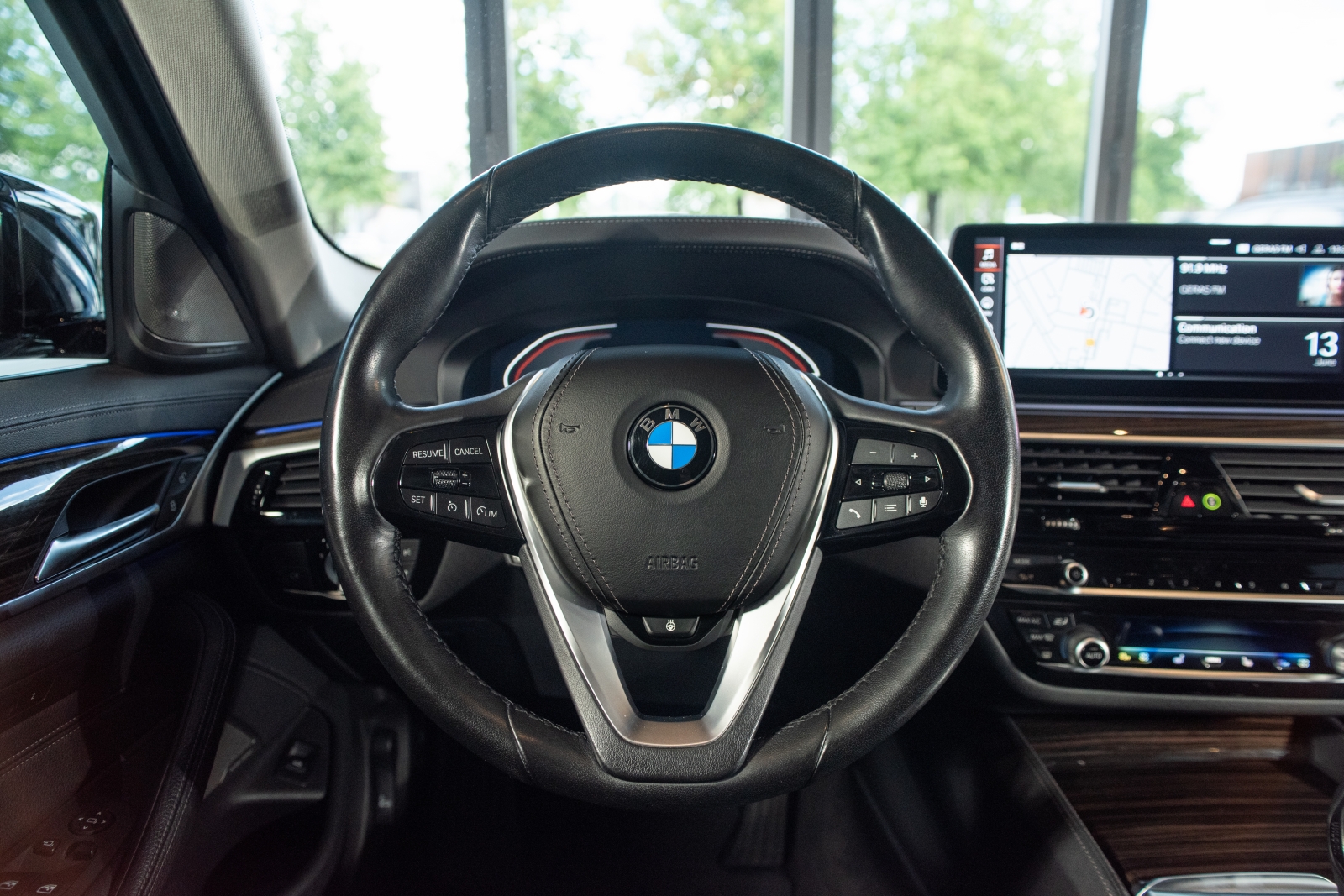 BMW 530