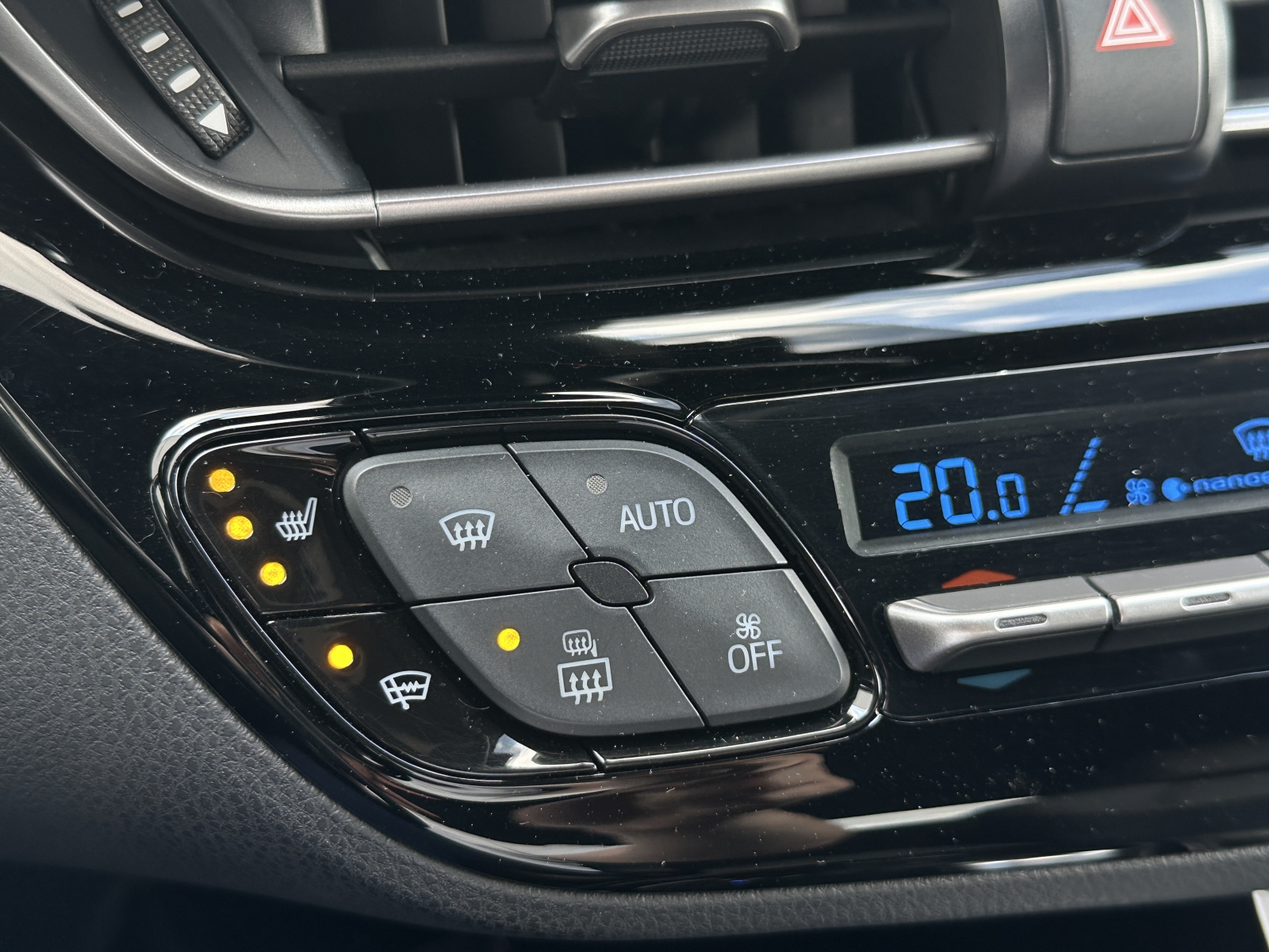 Toyota C-HR Hybrid