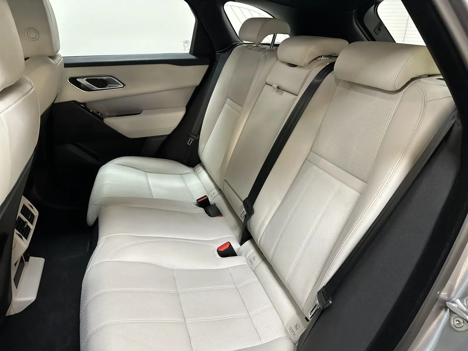 Land Rover Range Rover Velar R-Dynamic S