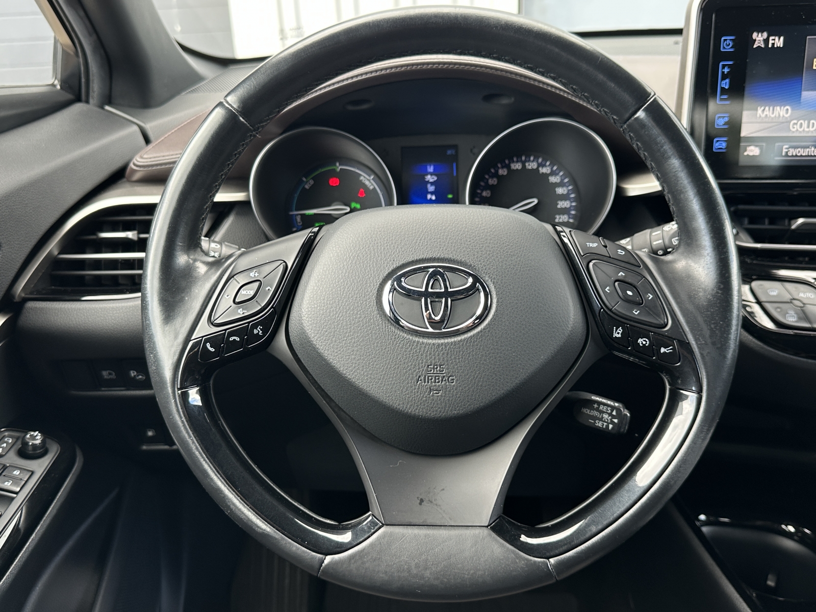 Toyota C-HR Hybrid