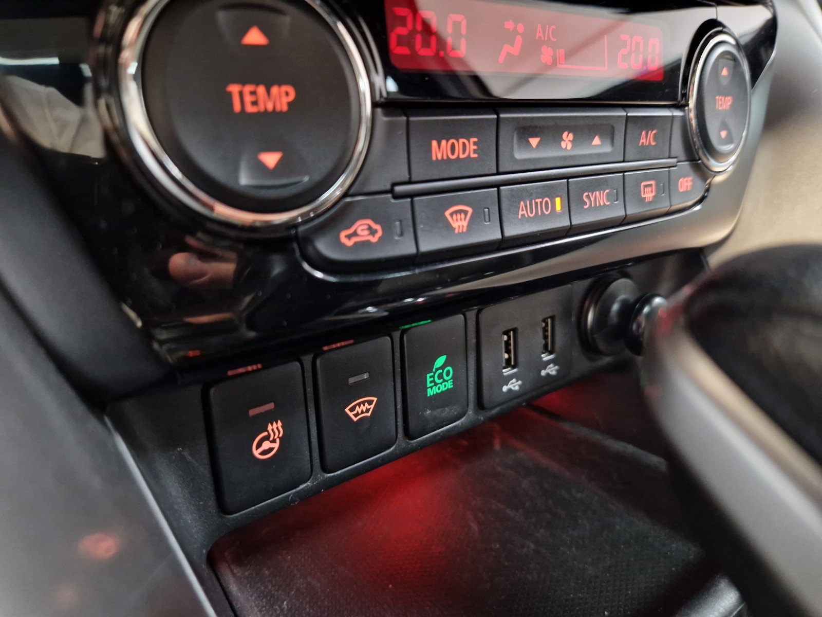 Mitsubishi Eclipse Cross Instyle+