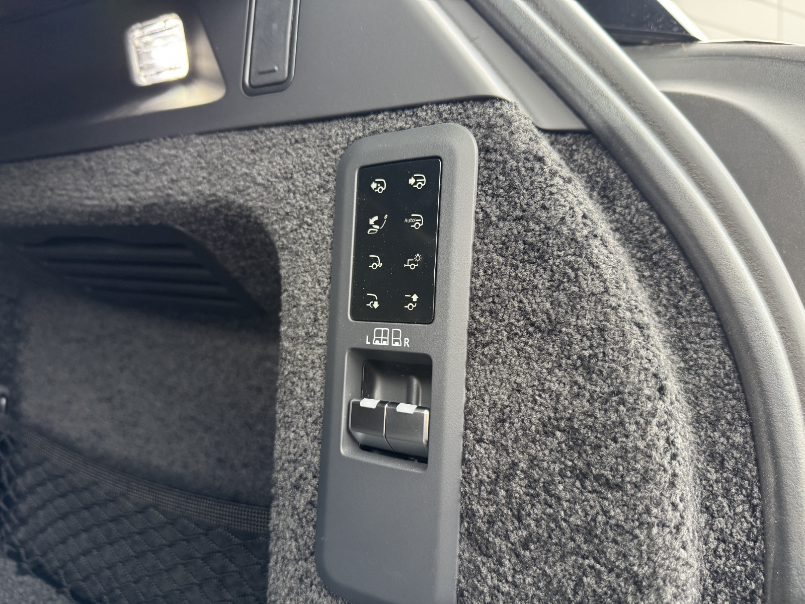 Land Rover Range Rover 3.0 D350 Autobiography SWB