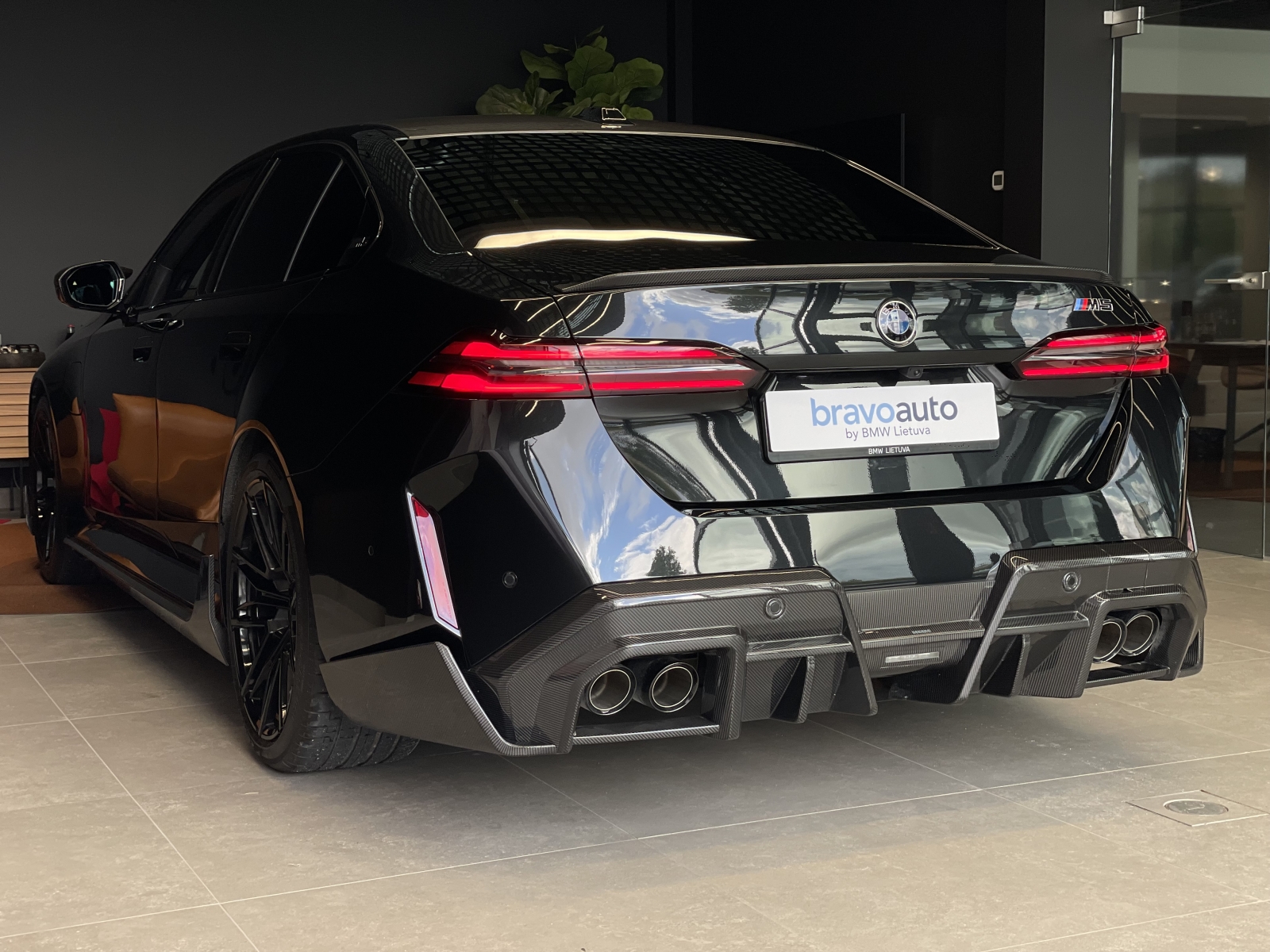 BMW M5