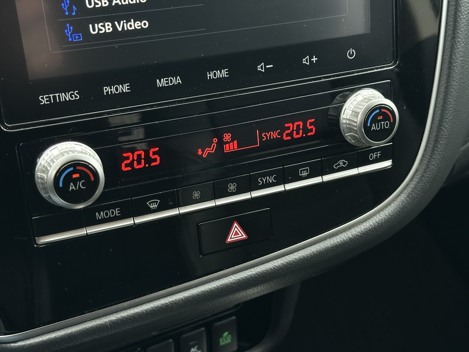 Mitsubishi Outlander Plug-In Hybrid