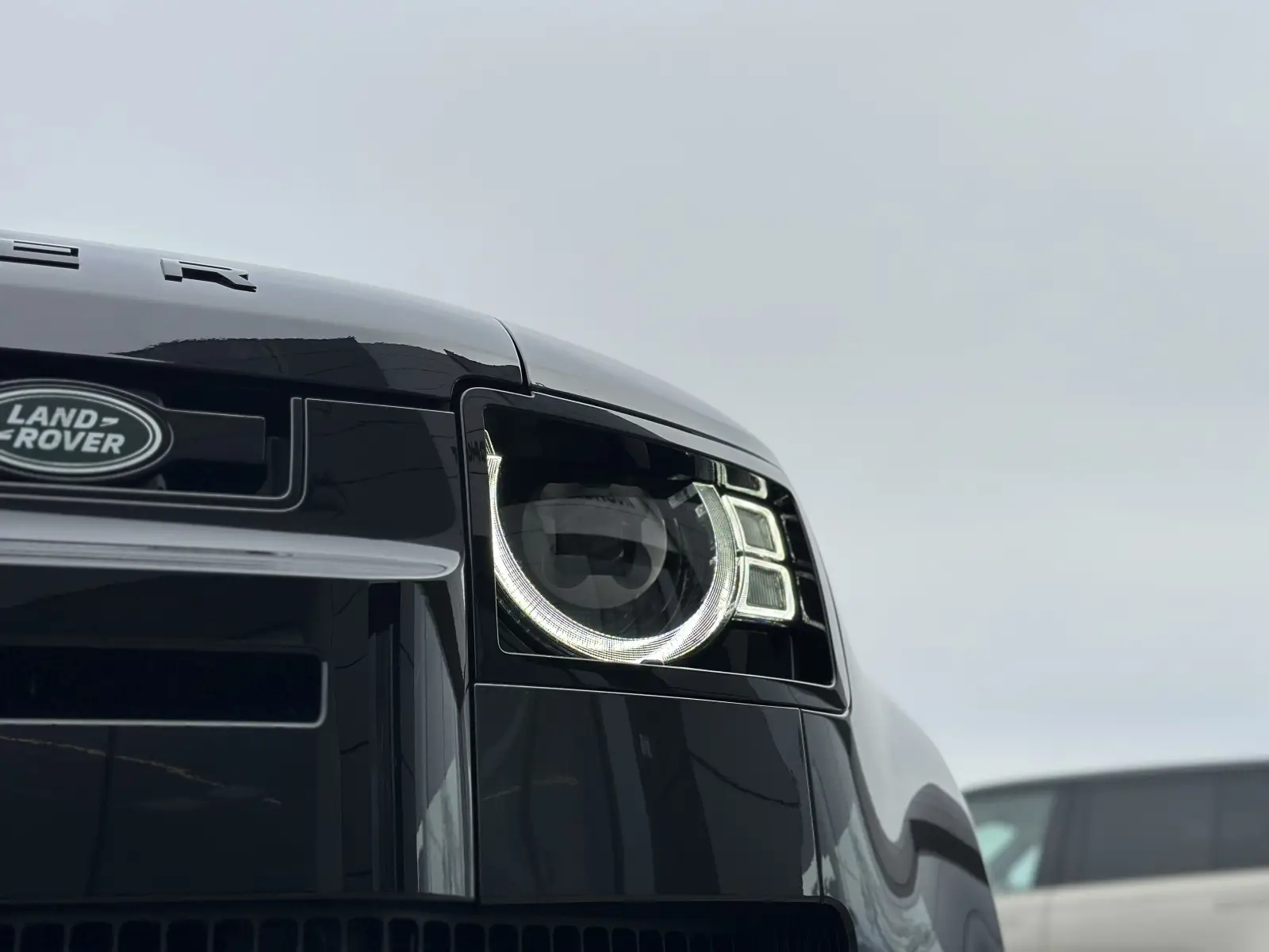 Land Rover Defender D300