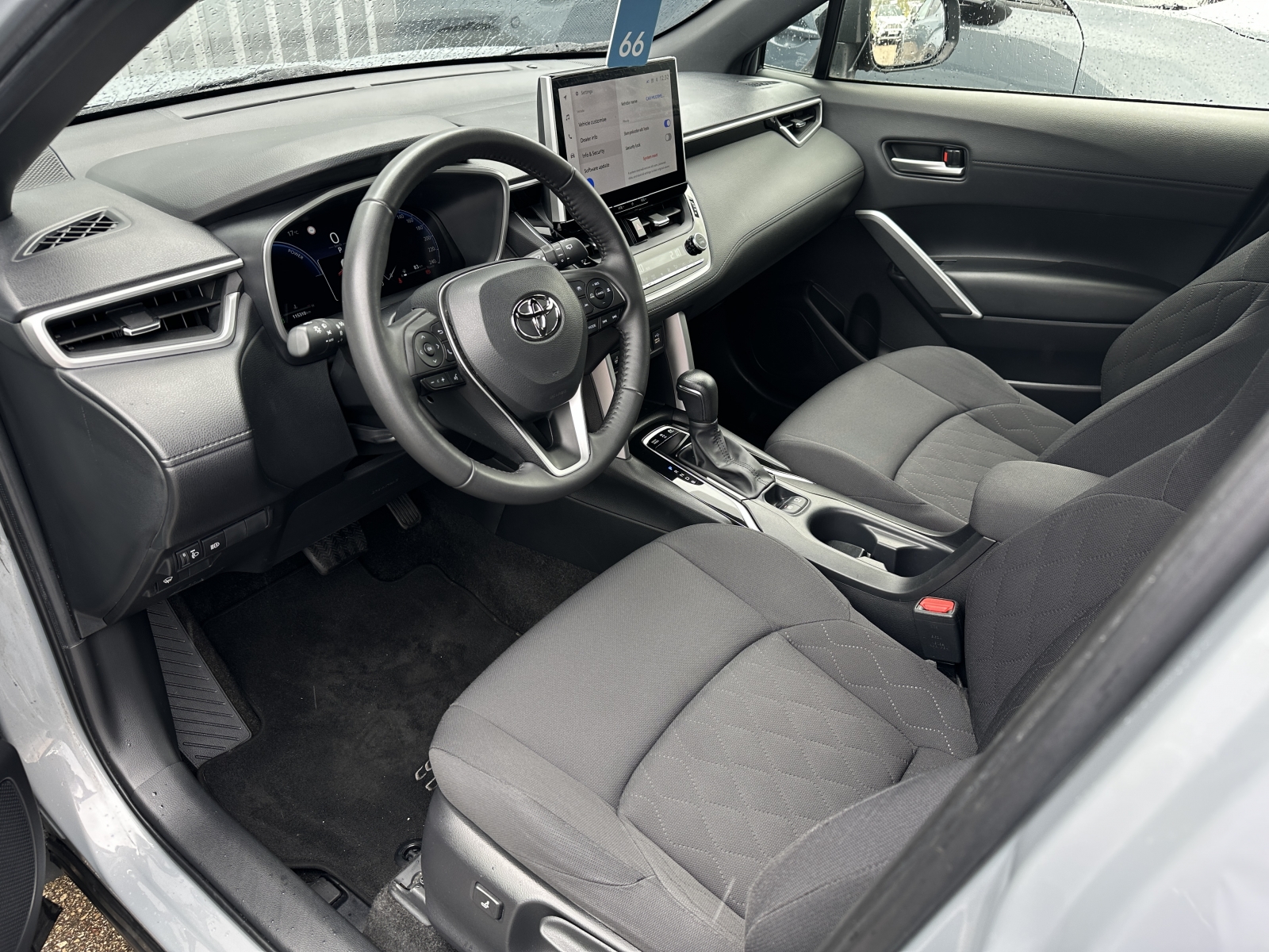 Toyota Corolla Cross Hybrid
