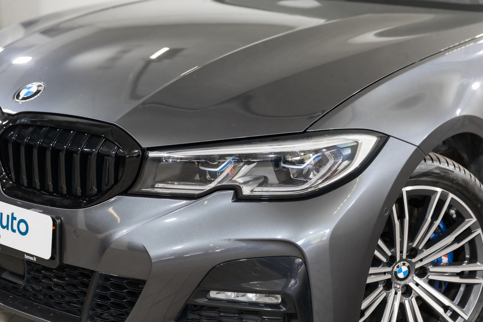 BMW 330 e