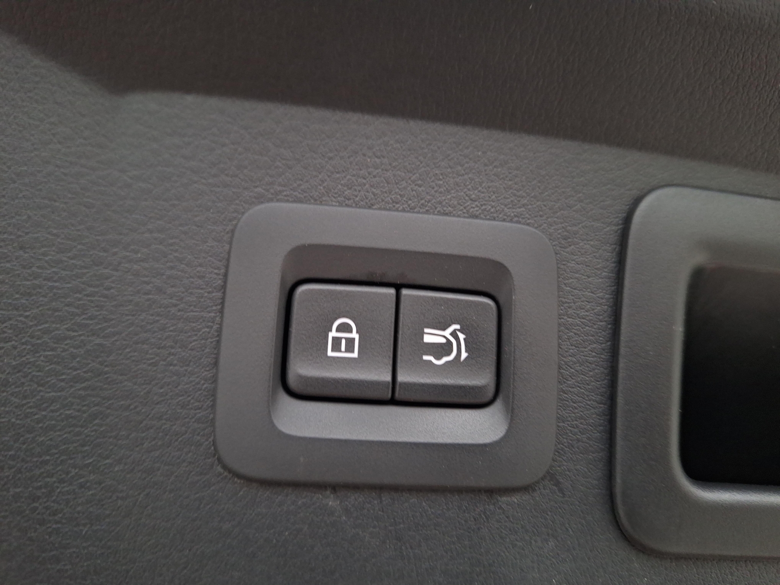 Mazda CX-60 HOMURA PHEV