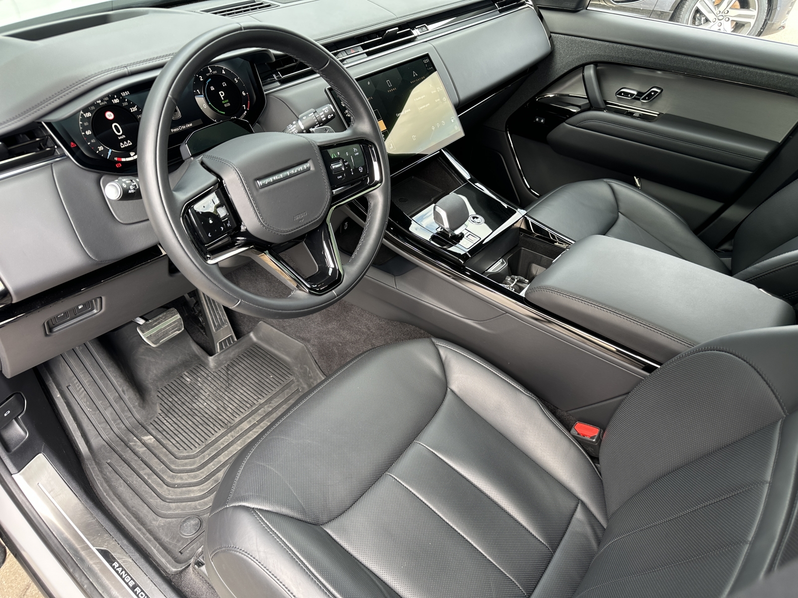 Land Rover Range Rover Sport PHEV DYNAMIC HSE